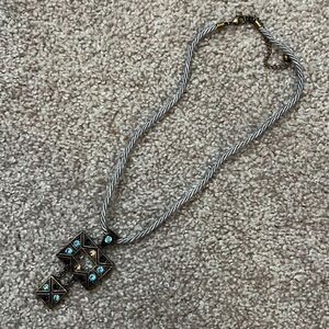 NWOT Lia Sophia Blue and Gold statement necklace